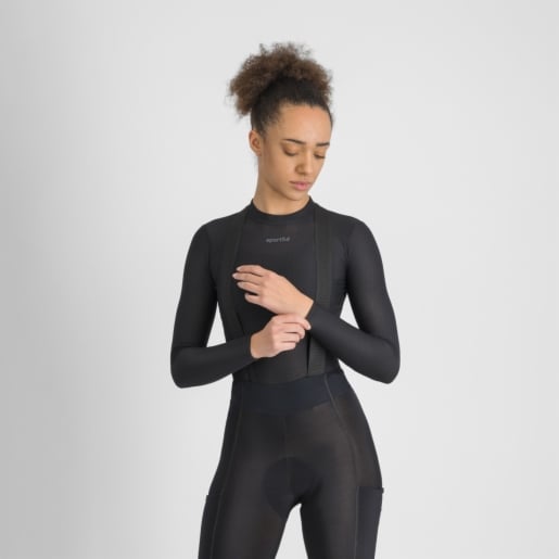 BLACK BLACK