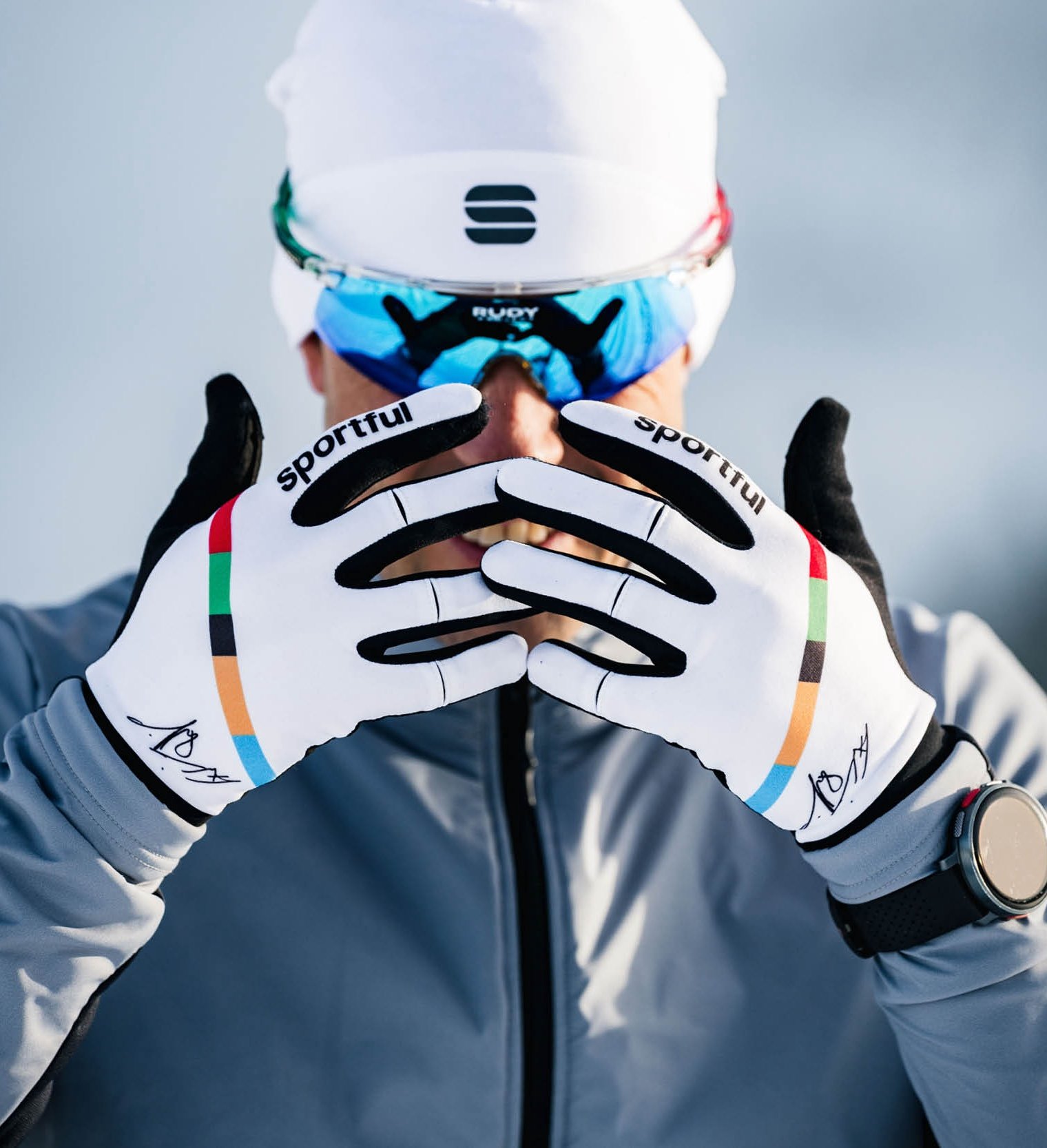 CHICCO_GLOVES_QUADRATO.jpg CHICCO_GLOVES_QUADRATO.jpg