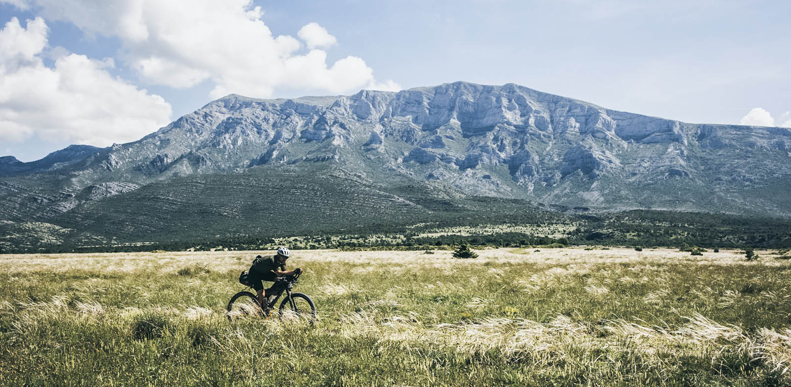 gravel cyclist